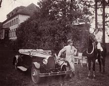 Jean Bugatti: Mein Auto, meine Frau, mein Pferd, meine Villa.  Foto: Auto-Medienportal.Net/Bugatti